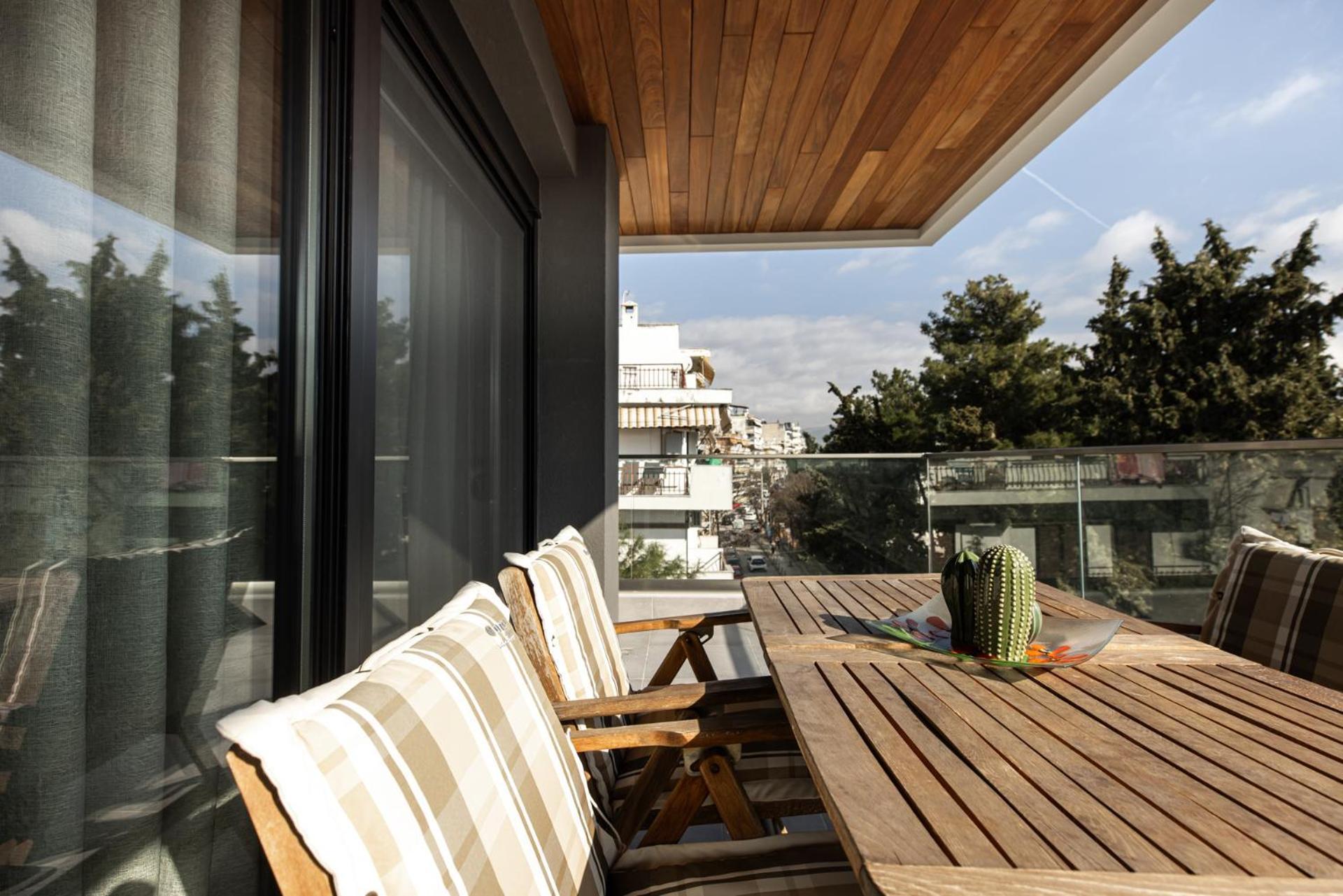 Cozy Apartment In Kalamaria, Tesalónica Exterior foto